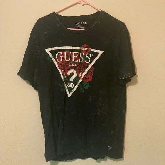 Guess shirt Bundle - Picture 12 of 16